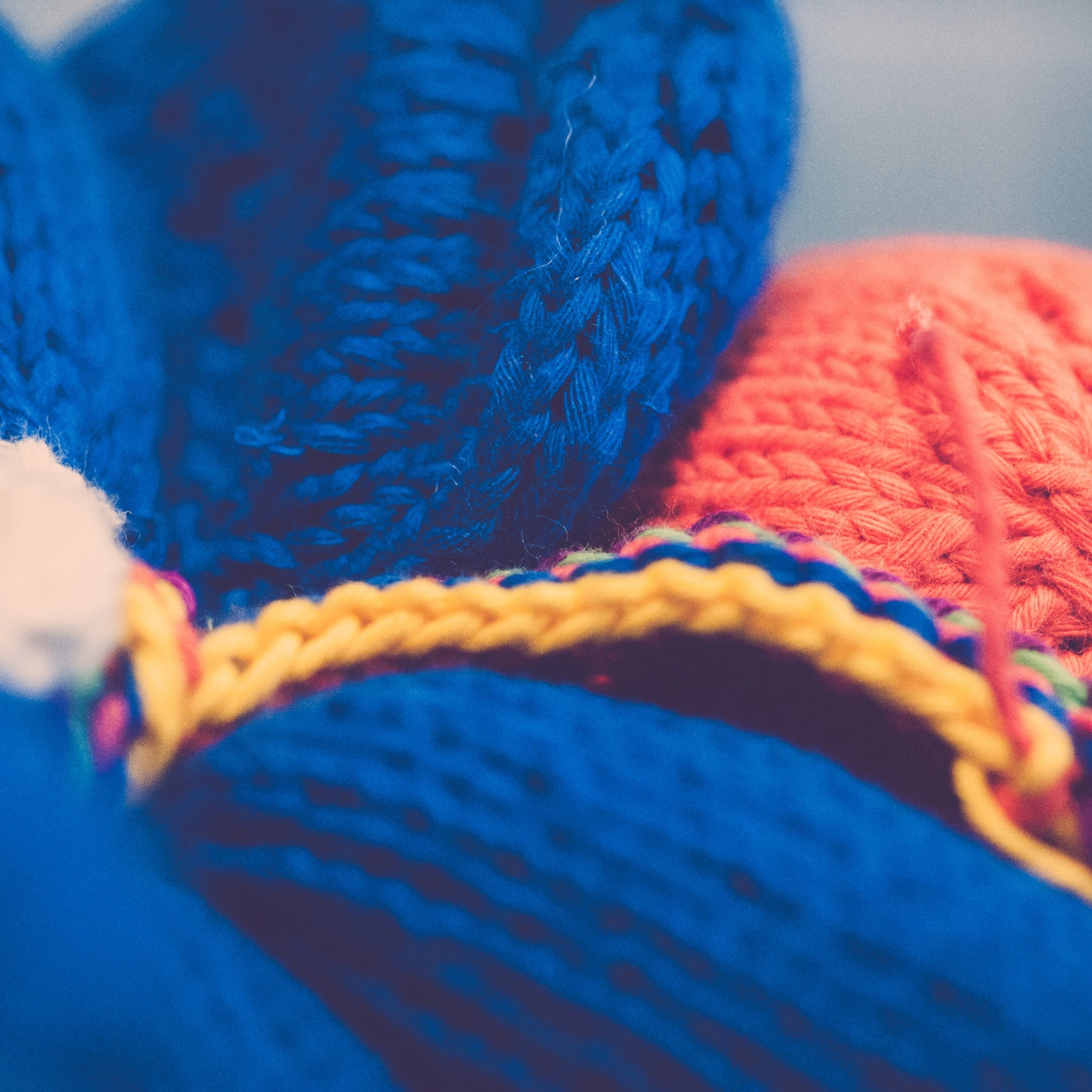 Les doudous en coton bio GOTS – Kenana Knitters