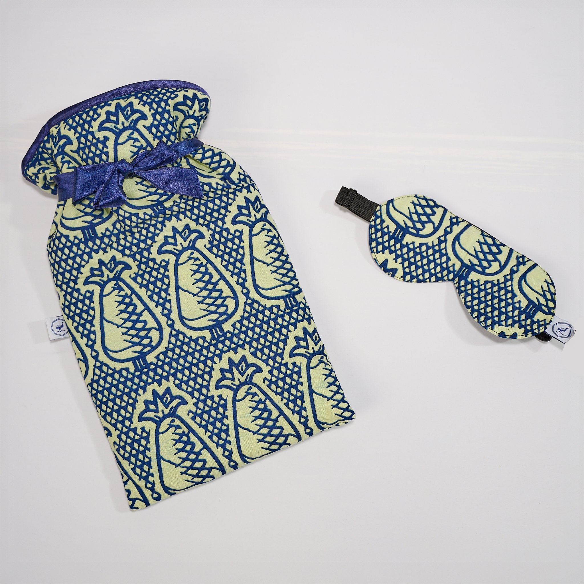 Les bouillottes et les masques - Studio Matongé