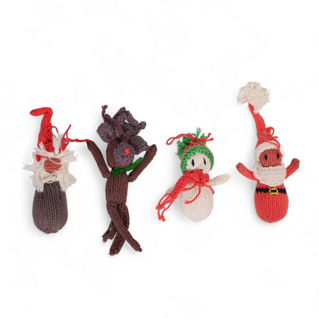 Décoration tricotée main – Bonhomme de neige en coton bio