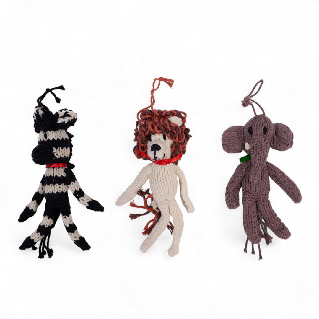 Décoration tricotée main – Éléphant MARGE en coton bio