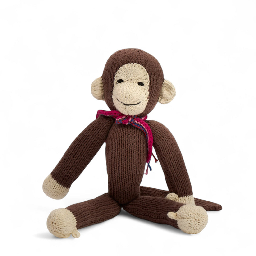Le singe JOSEPH est disponible en 2 tailles S & M et en de nombreuses couleurs  (ici en marron taille M).