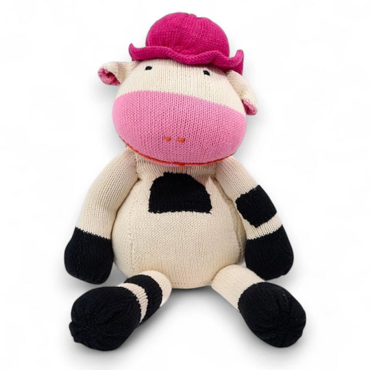 Peluche vache MARGOT faite-main en coton bio certifié GOTS. Ici en taille L également disponible en S et M - Studio Matongé
Couleur du chapeau aléatoire.