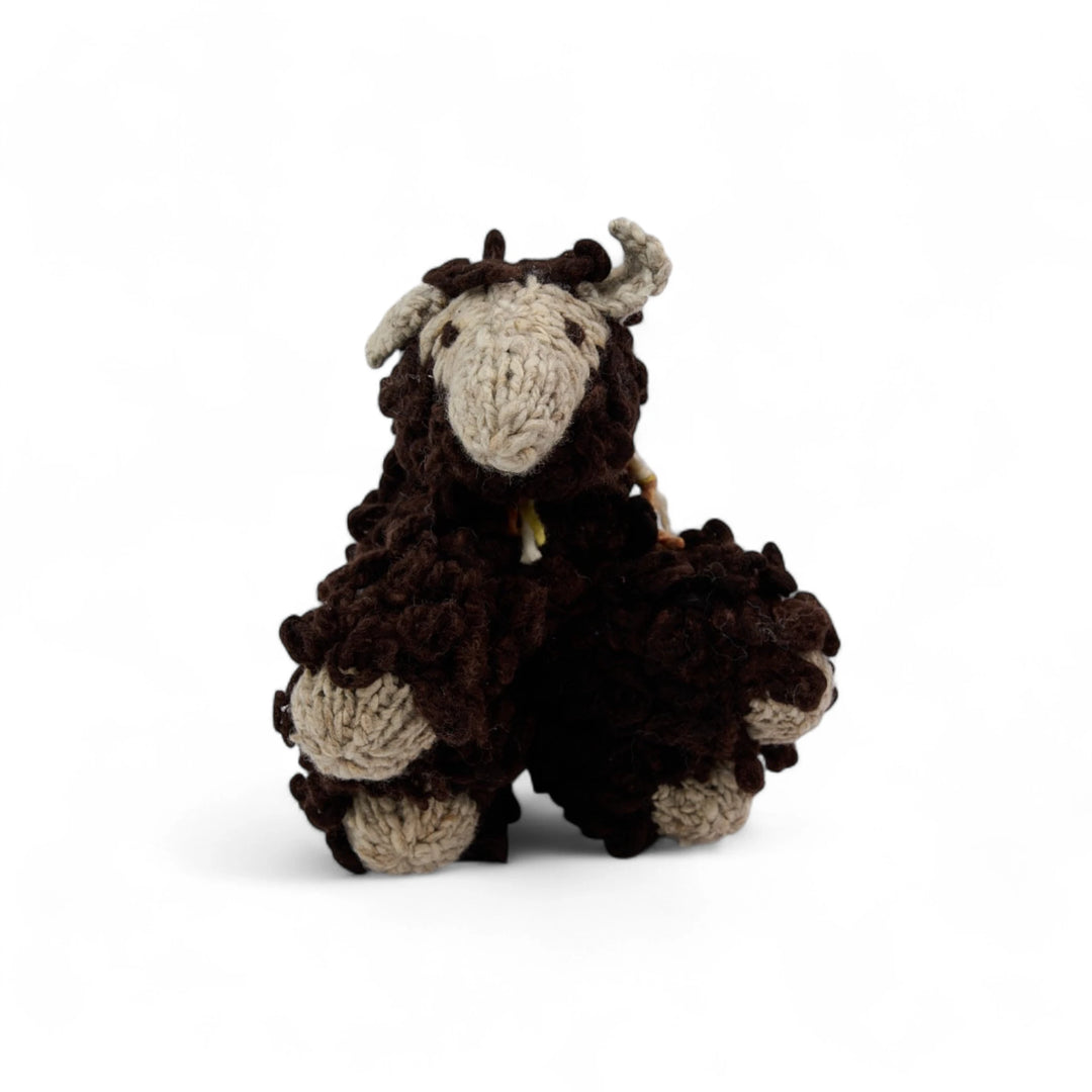 MILTON, doudou mouton chocolat en laine bio - fait main - Studio Matongé