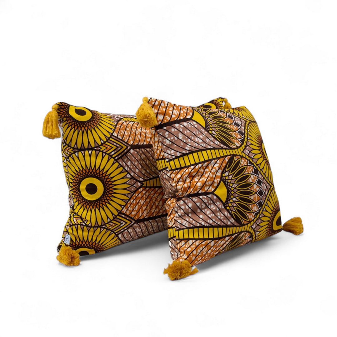 Housses de coussin ethnique carrée 40 x 40 cm et rectangulaire en 40 x 60 cm - Wax jaune et marron - JUA - Studio Matongé