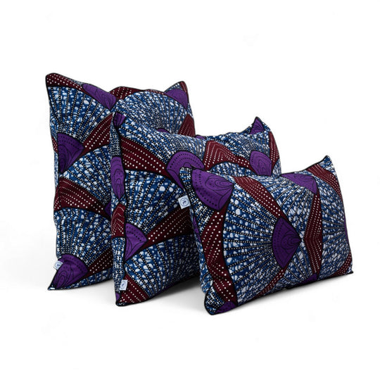 Housses de coussin ethniques rectangulaires en  30 x 50 cm ou 40 x 60 cm et carrées en 50 x50 cm en wax multicolore - OSUN-SANAA - Studio Matongé