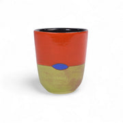 Tasse à thé bicolore CHAI en céramique par la céramiste Sud-Africaine Clementina van der Walt pour Done d'Africa x Studio Matongé.
6,5 cm de diamètre et 8 cm de hauteur, parfait pour vos thés et expresso. 
Disponible en plusieurs combinaisons de couleurs.