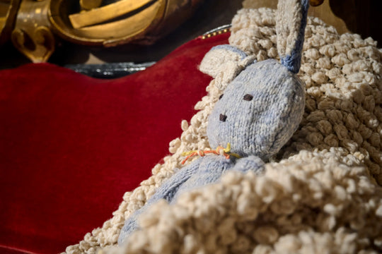 SIMONE peluche lapin en laine bio