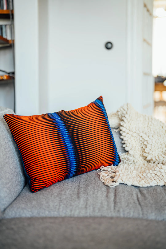 LEGBA-AGU housse de coussin