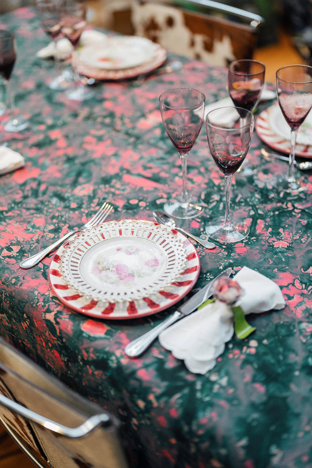 DUNDA BOUGAINVILLÉE tablecloth in kokodunda – Unique piece