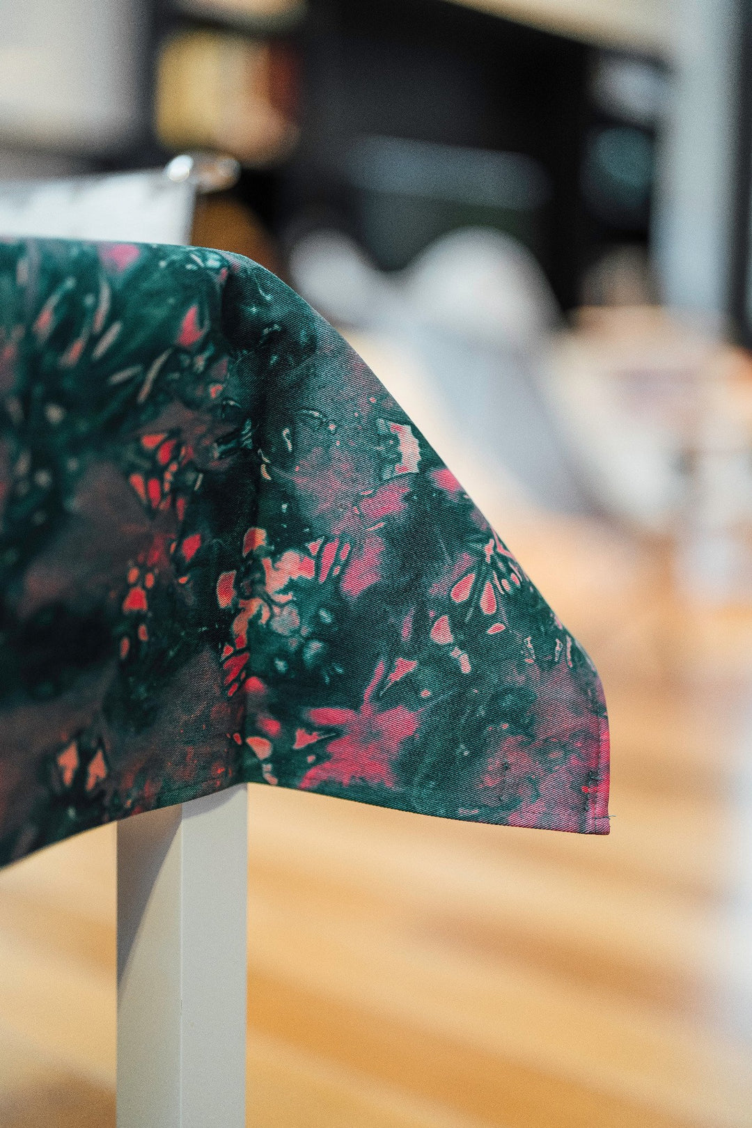 DUNDA BOUGAINVILLÉE tablecloth in kokodunda – Unique piece