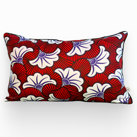 Housse de coussin zippée rectangle 30 x 50 cm en coton - wax africain -  UA . Multicolore : rouge, bleu, blanc, noir.