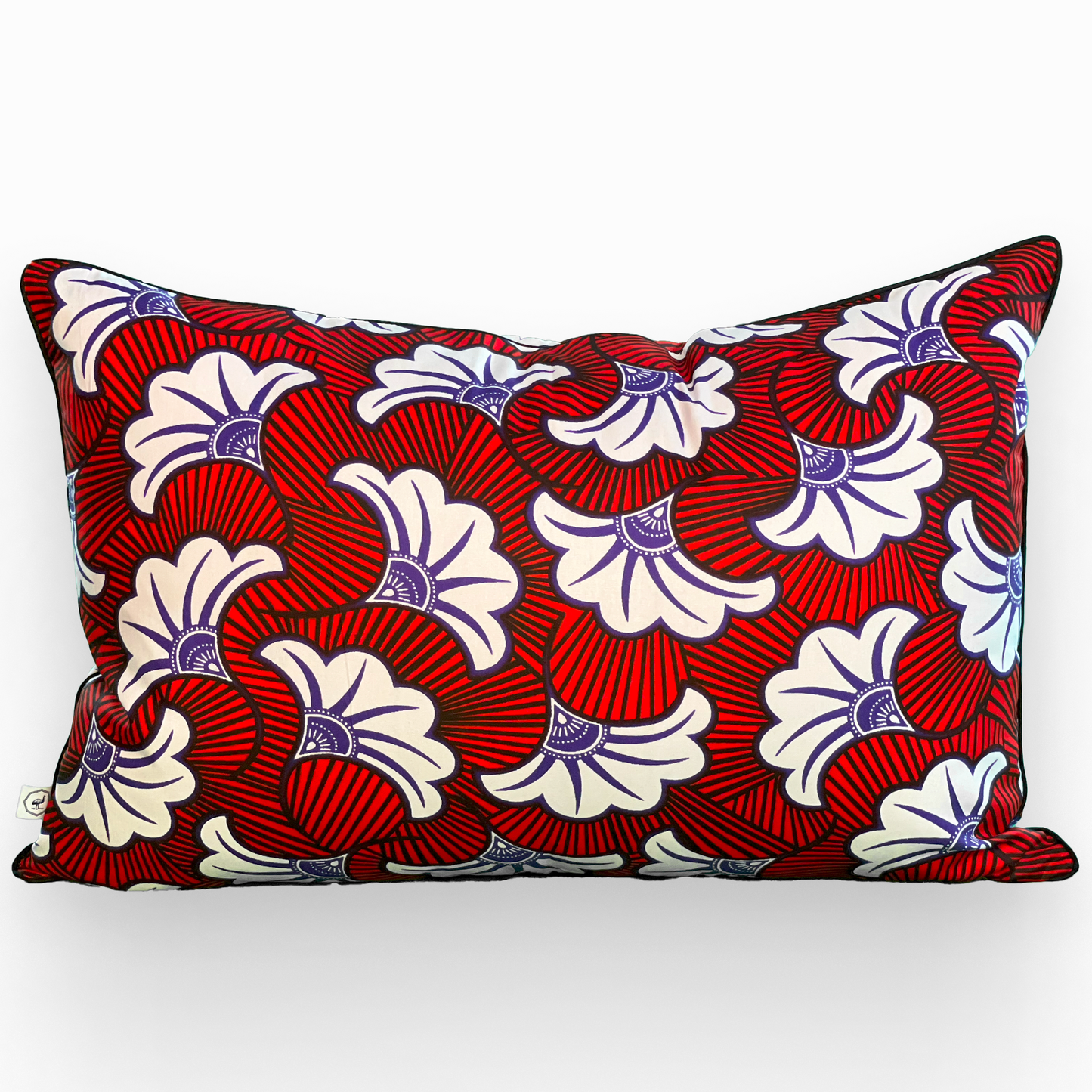 Housse de coussin zippée rectangle 40 x 60 cm en coton - wax africain -  UA . Multicolore : rouge, bleu, blanc, noir.