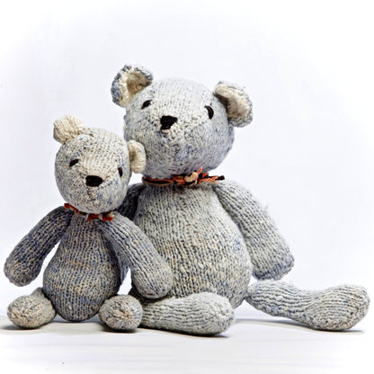 Eco-responsible handmade organic wool bear comforter - MICHEL - Kenana Knitters