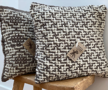 Set of 2 ethnic cushion covers - Pure wool - mottled brown and white - JOTO