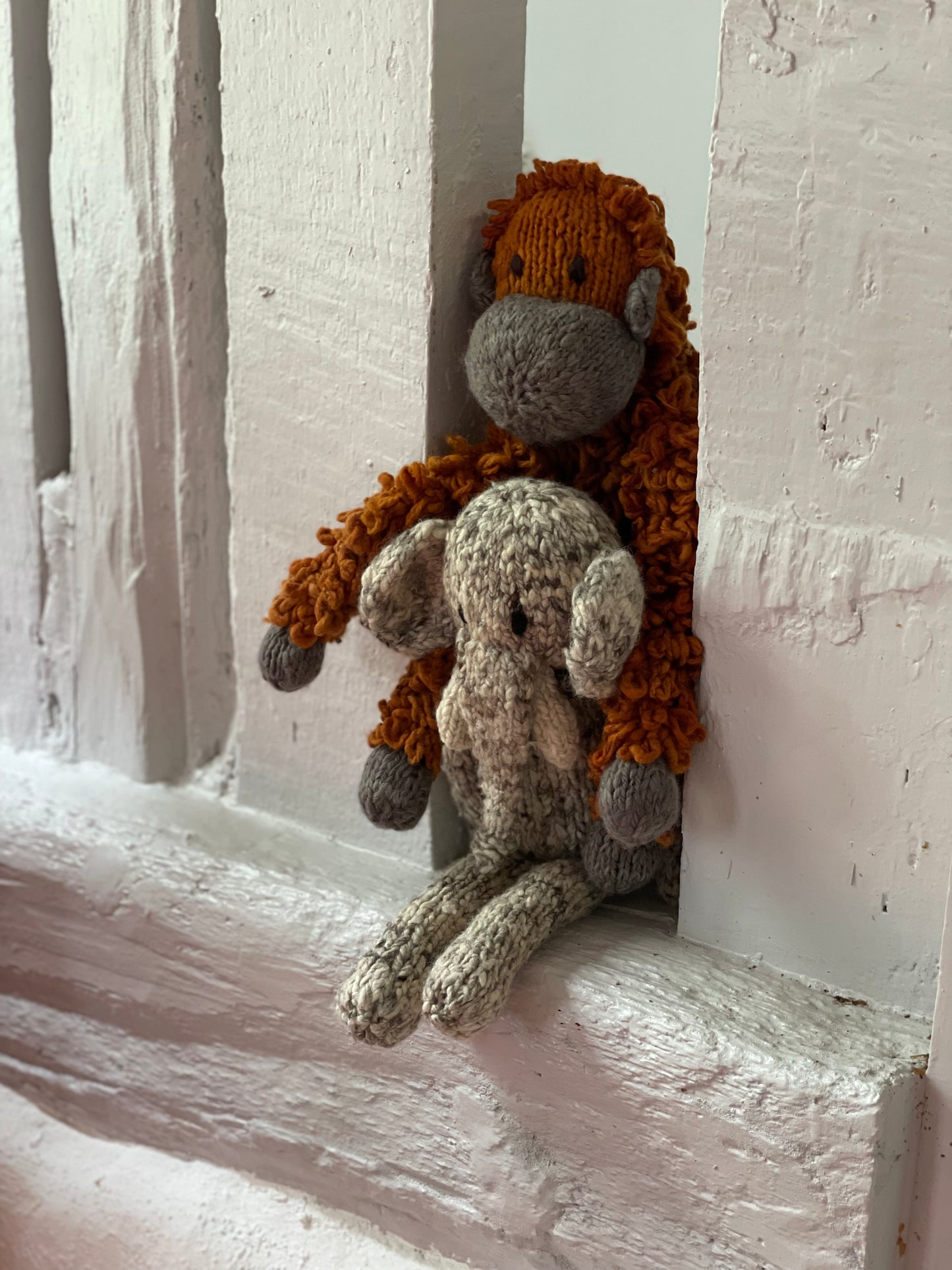 Orangutan soft toy in eco-responsible organic wool - BORIS - Kenana Knitters